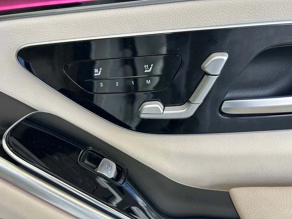 Used 2022 White Mercedes-Benz S 500 image 28