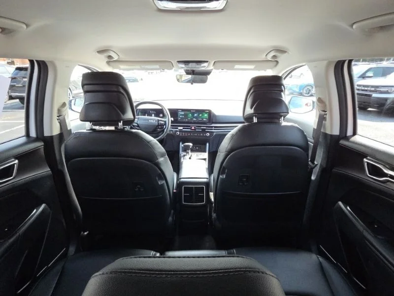 Used 2026 White Kia EX image 11
