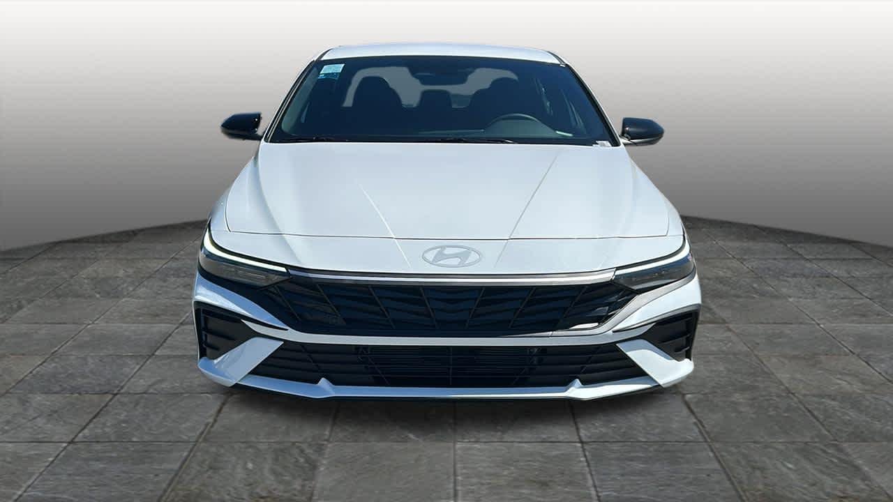 New 2026 Serenity White Hyundai SEL Sport image 2