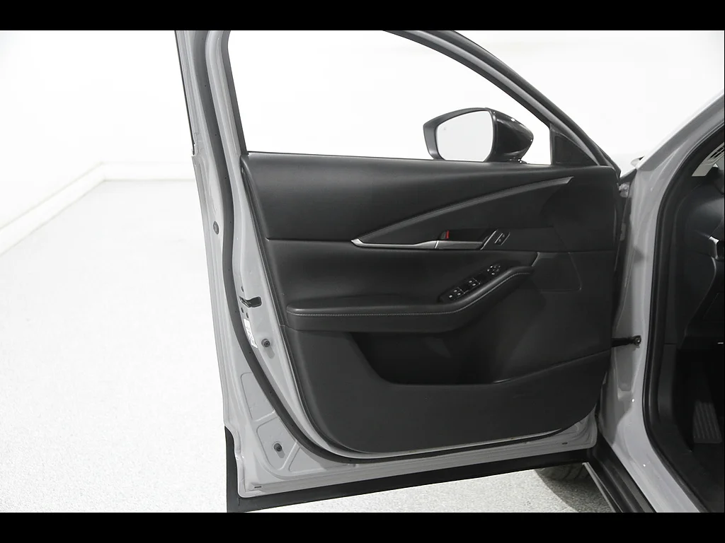 Certified Used 2025 Aero Gray Metallic Mazda 2.5 S Select Sport image 4
