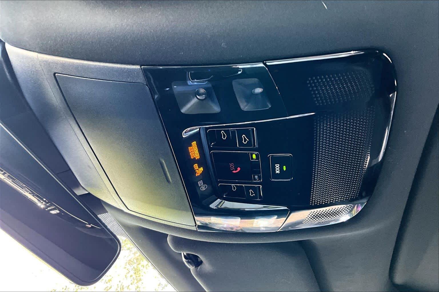 2026 Lexus RX 350 - Photo 32