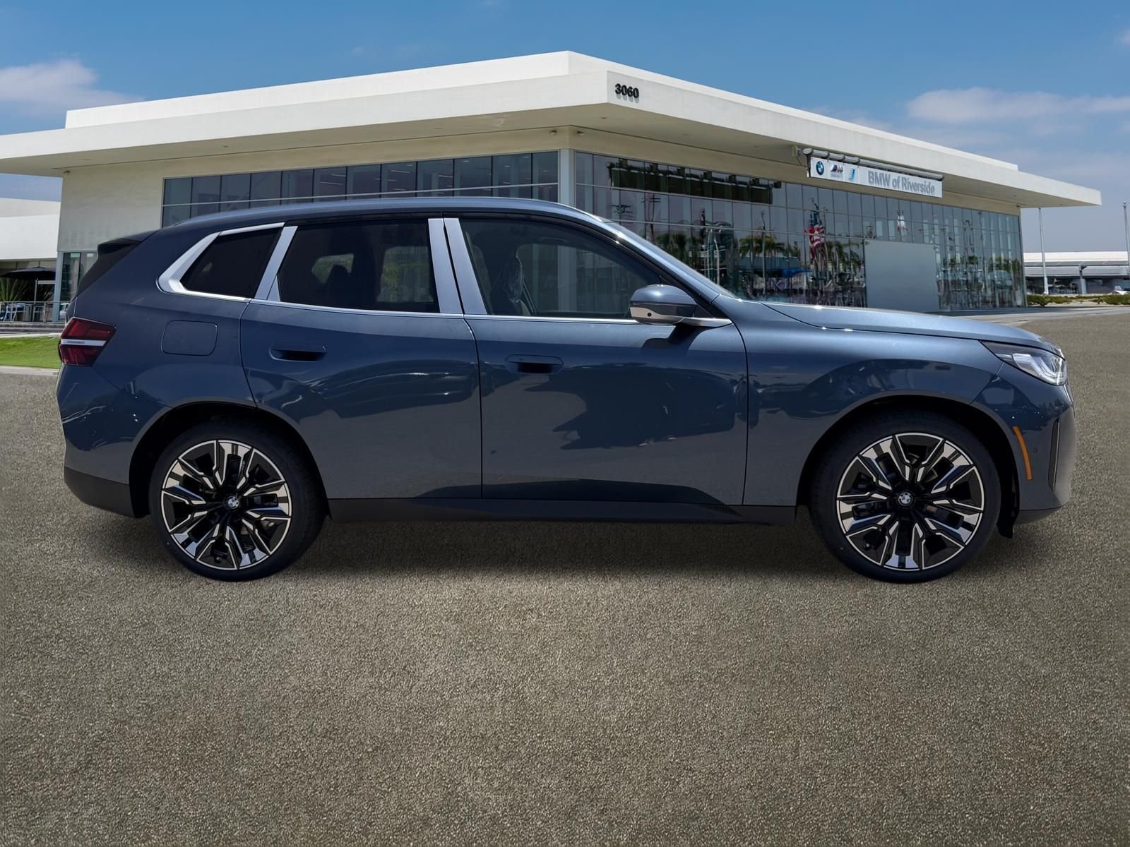 New 2026 Arctic Race Blue metallic BMW 30 xDrive image 12