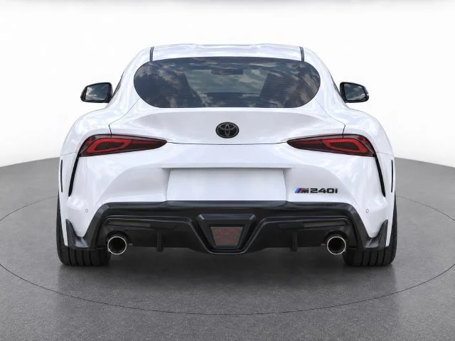 Used 2021  Toyota 3.0 image 6
