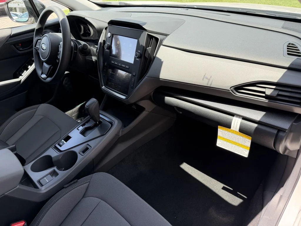 New 2026 CRYSTAL WHITE PEARL Subaru Base image 12