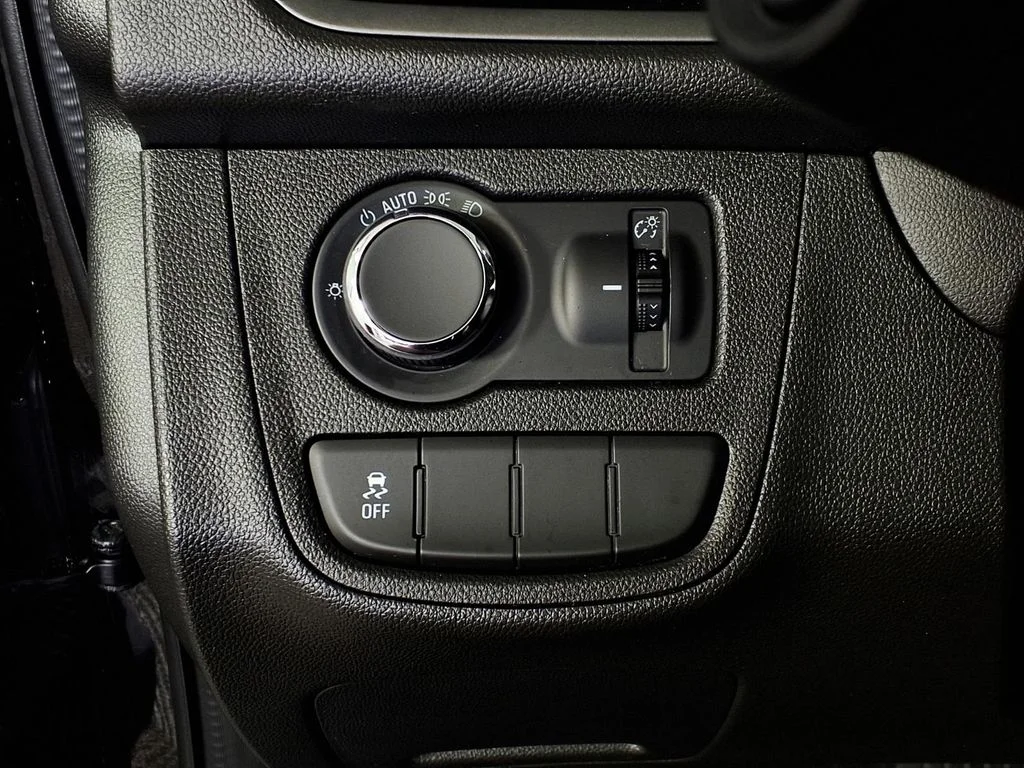 Used 2020 Black Chevrolet LS image 25