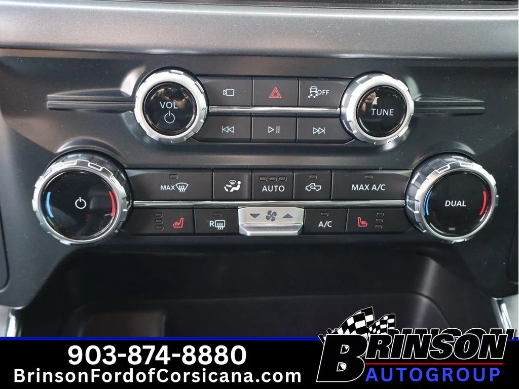 New 2026 Carbonized Gray Metallic Ford XLT image 15