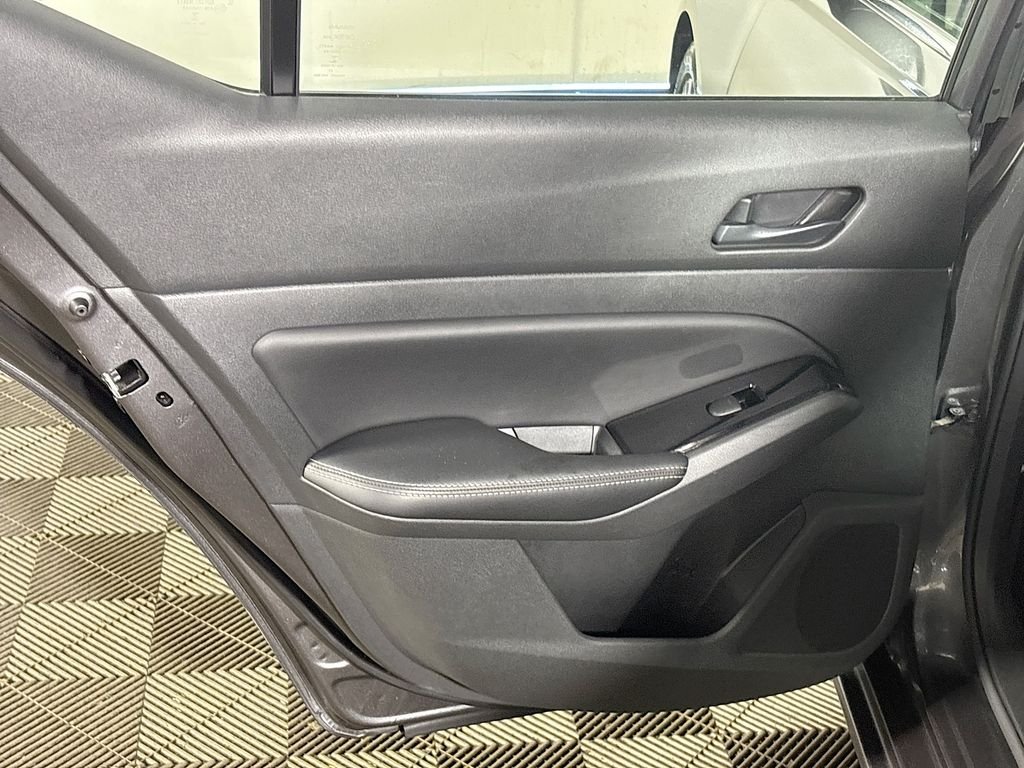 Used 2023 Gray Nissan 2.5 SV image 18