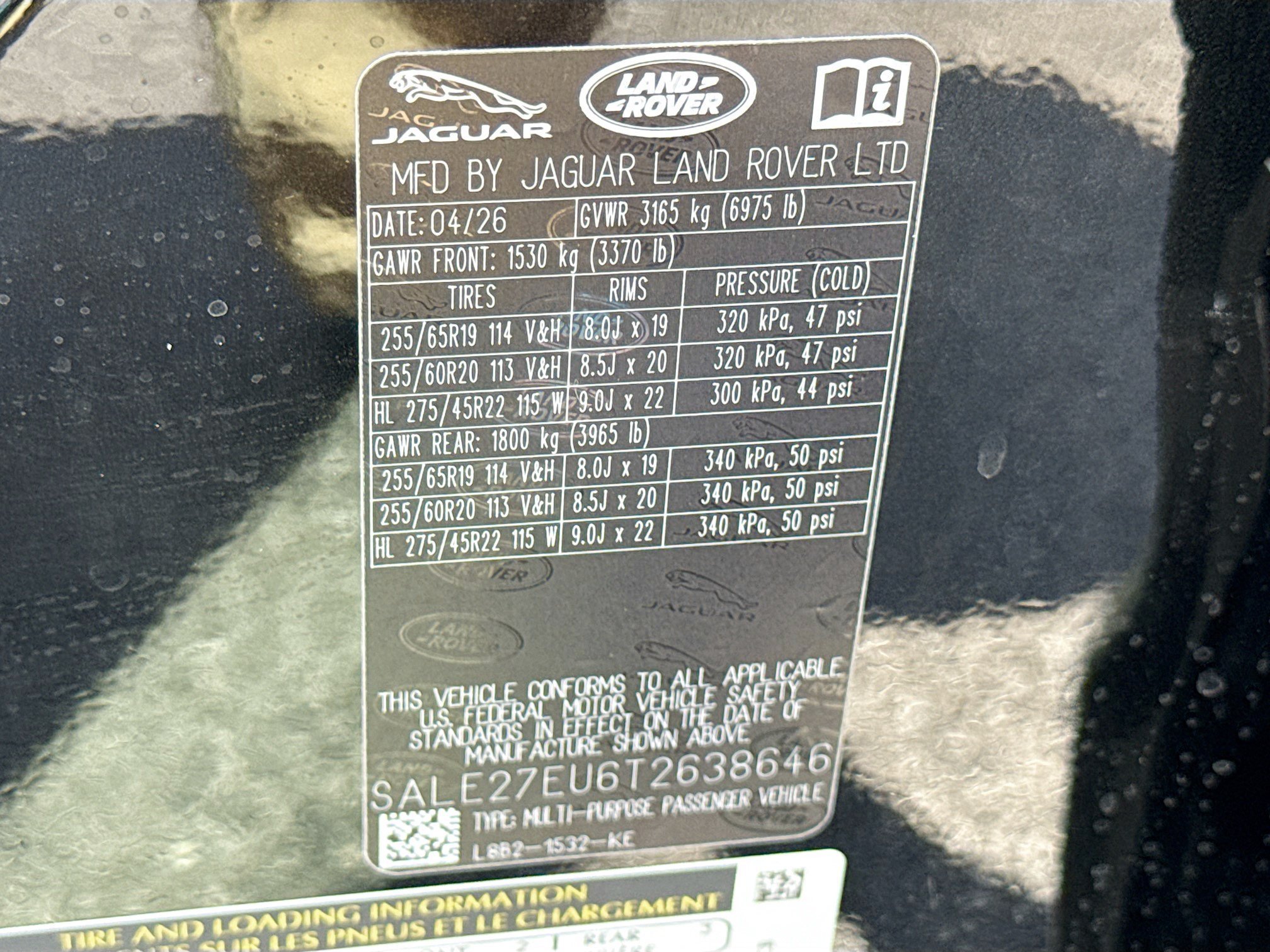 New 2026 Santorini Black Land Rover X-Dynamic SE image 44