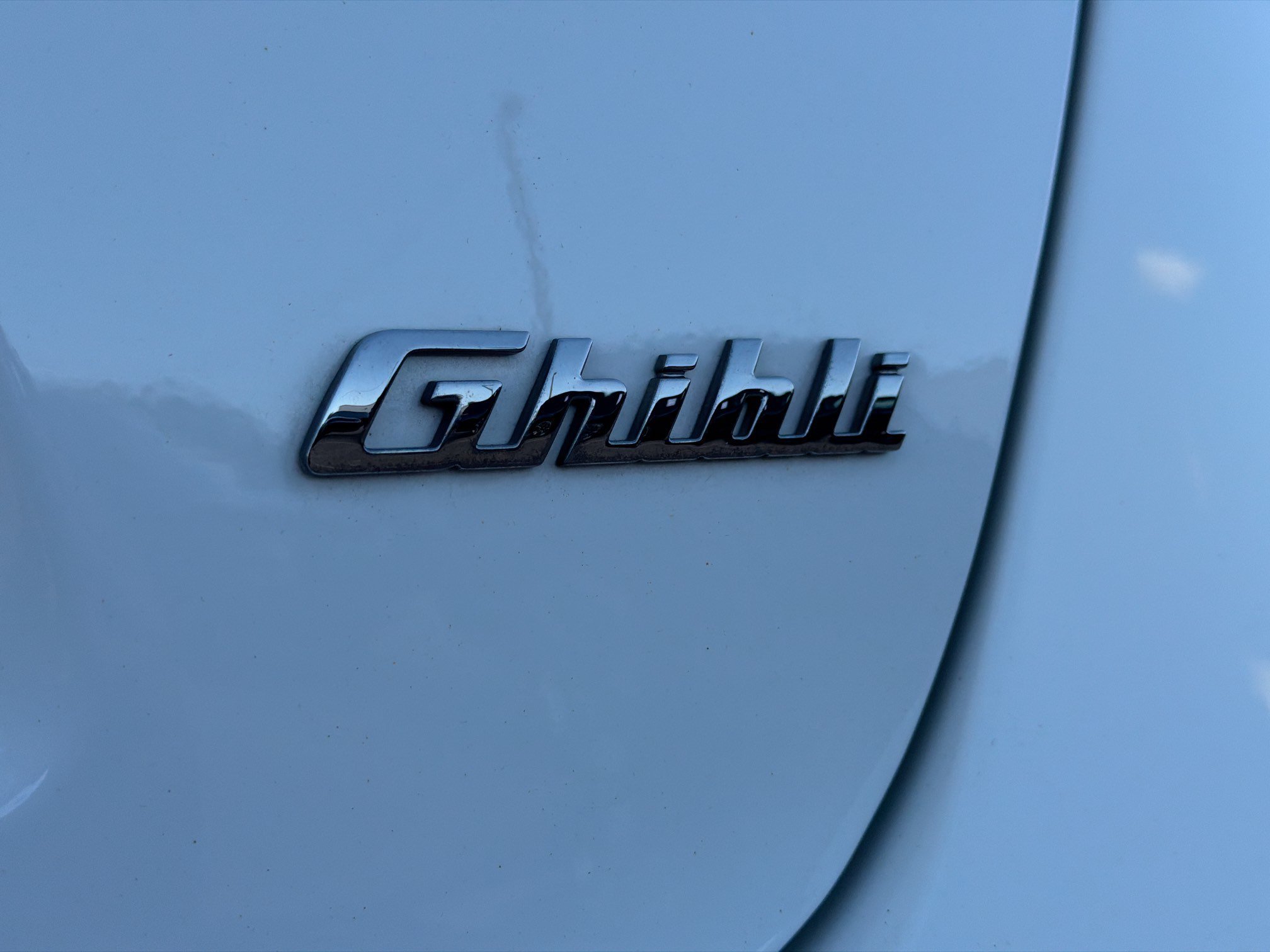 Used 2023  Maserati Modena image 11