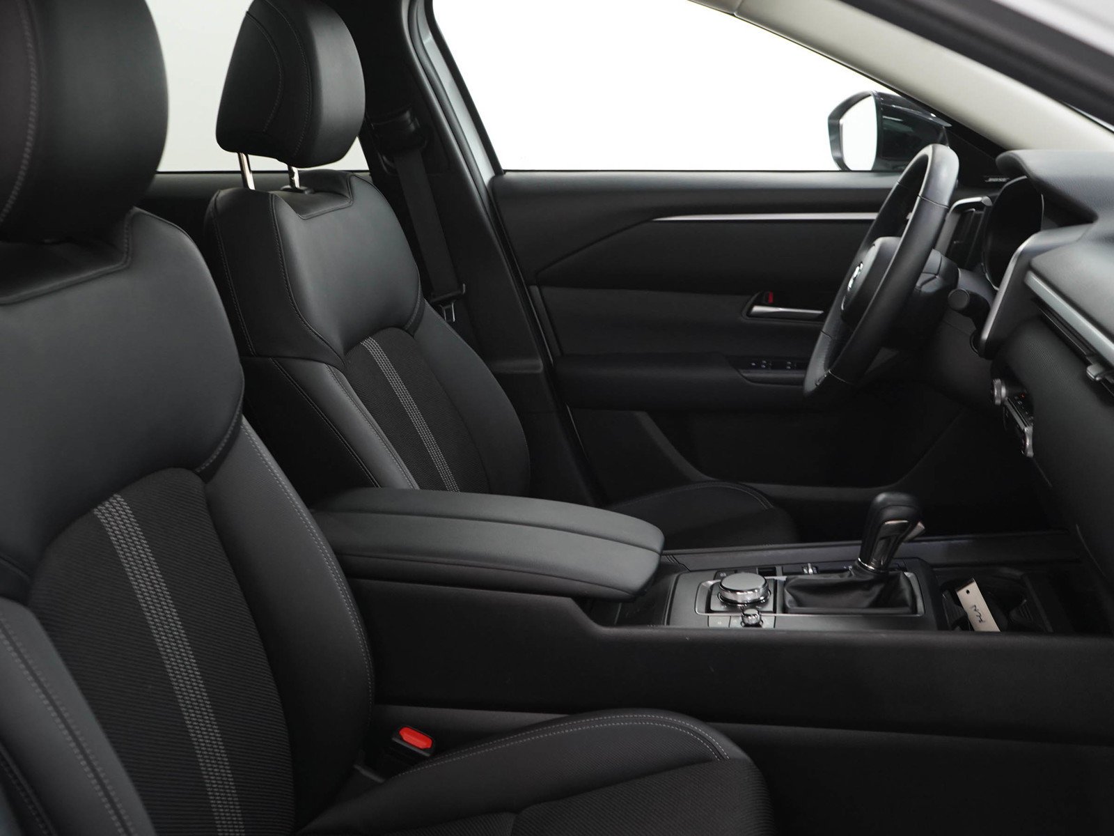 Used 2024 Wind Chill Pearl Mazda 2.5 S Premium Package image 11
