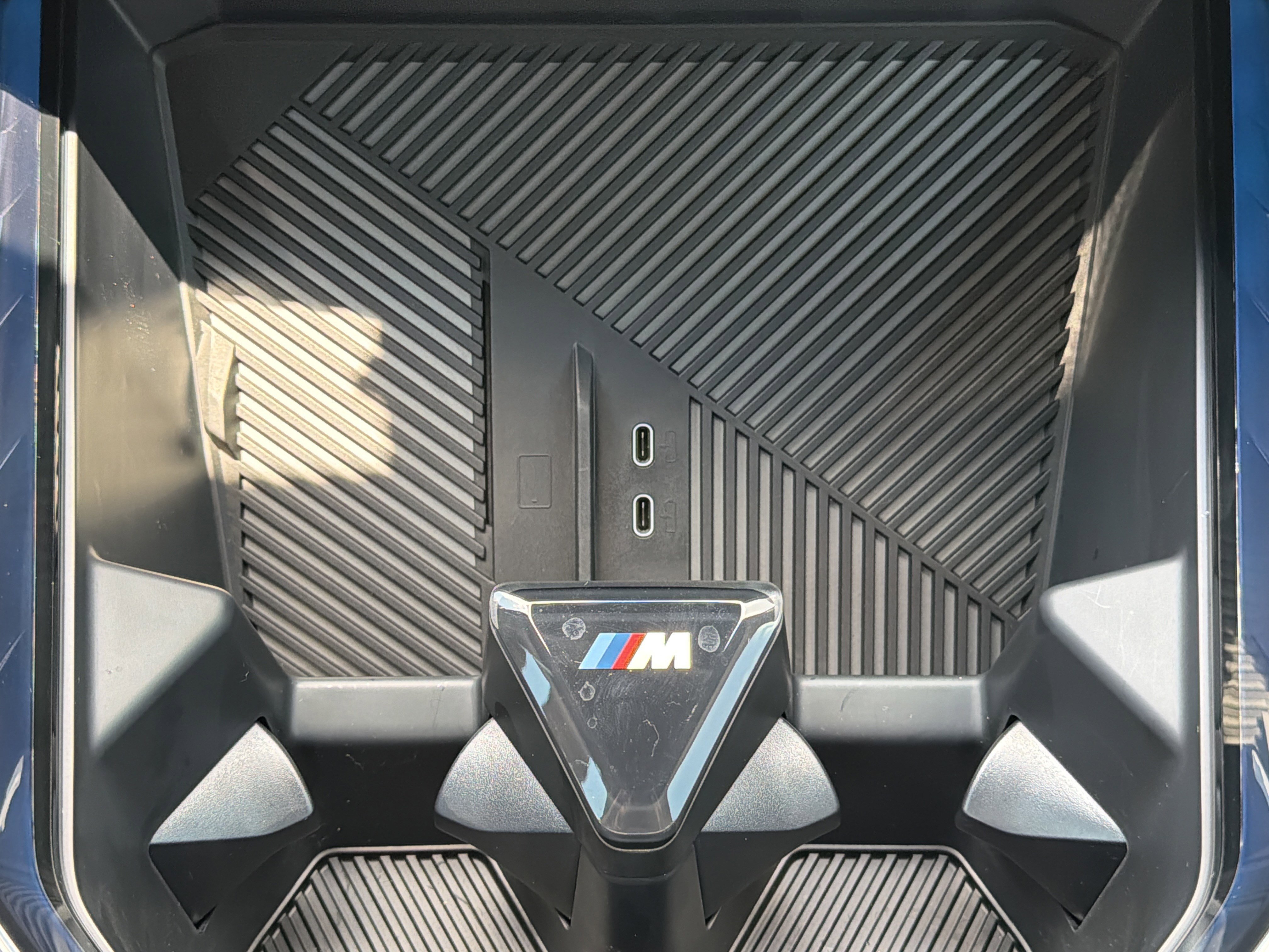 New 2026 Arctic Race Blue Metallic BMW 30 xDrive image 7