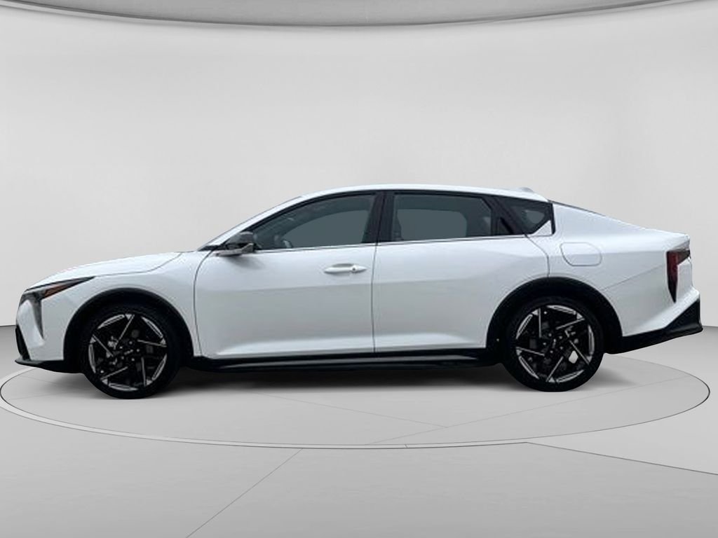 Used 2025 Snow White Pearl Kia GT-Line image 8