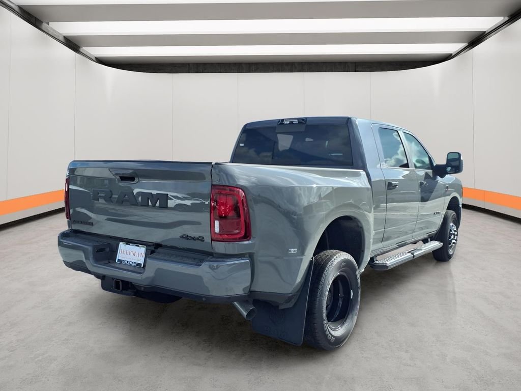 New 2027 Ceramic Gray Clearcoat RAM Laramie image 4