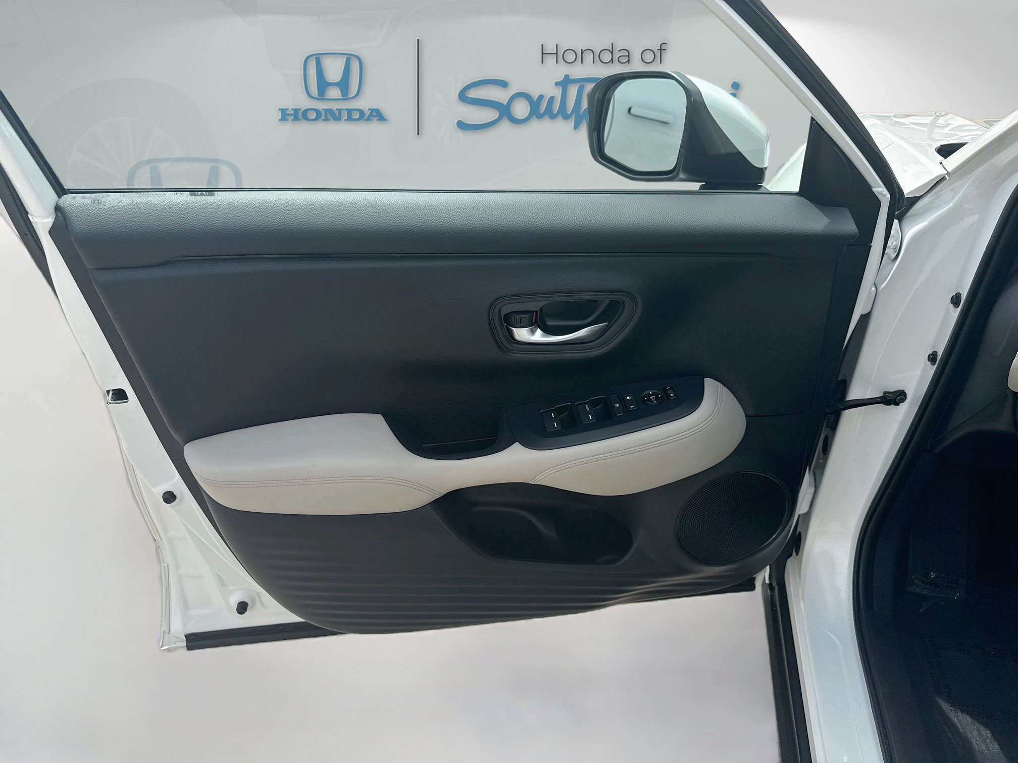 2025 Honda HR-V LX - Photo 19