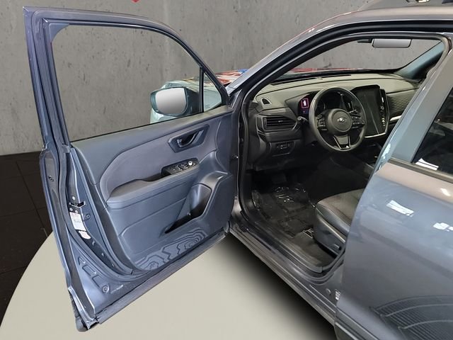 Used 2025 Gray Metallic Subaru Premium image 38