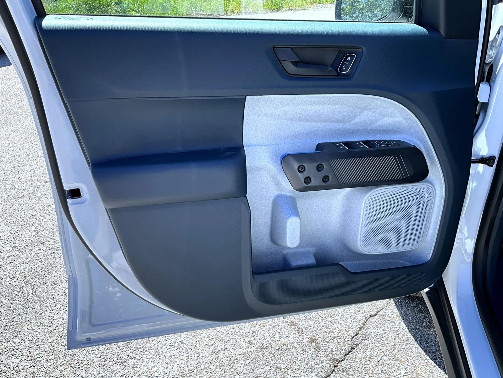New 2026 White Ford XLT image 10