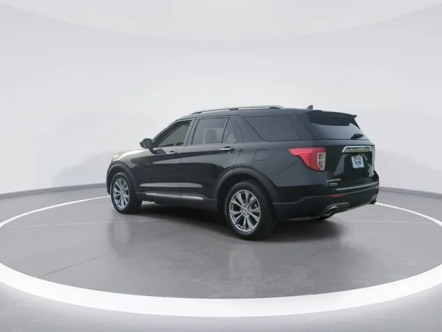 Used 2023 Black Ford Limited image 6