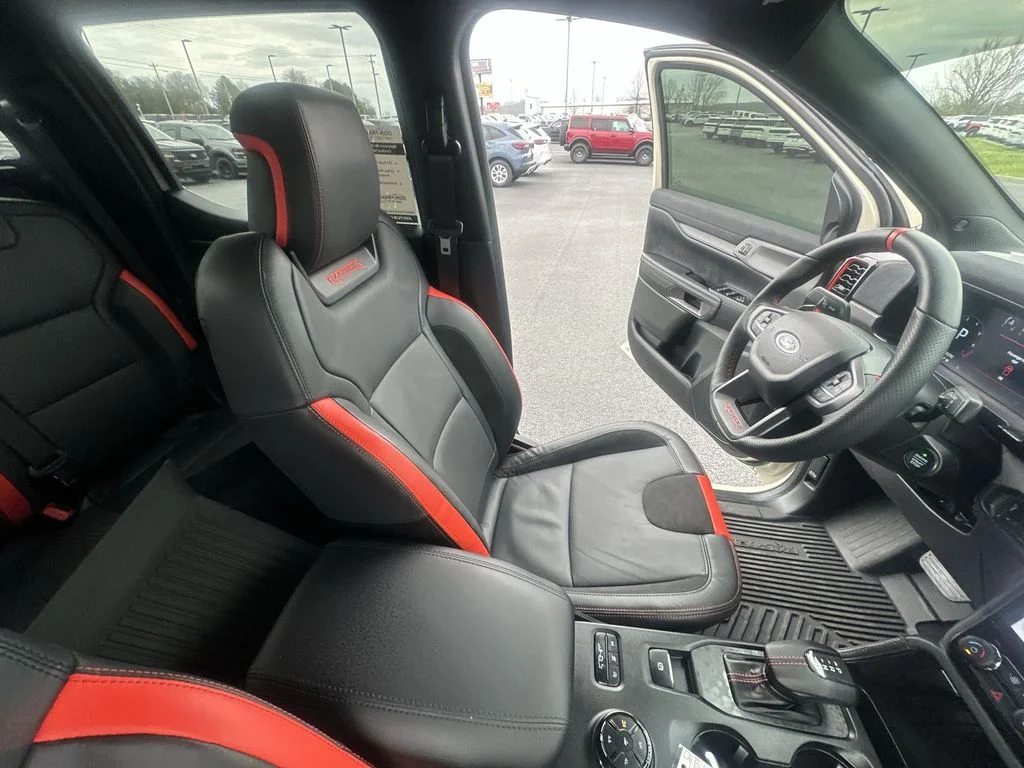 Used 2025 Beige Ford Raptor image 17