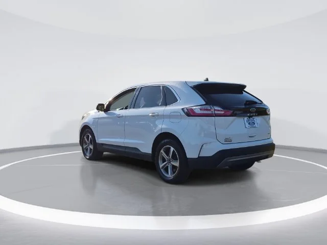 Used 2024 White Ford SEL image 6