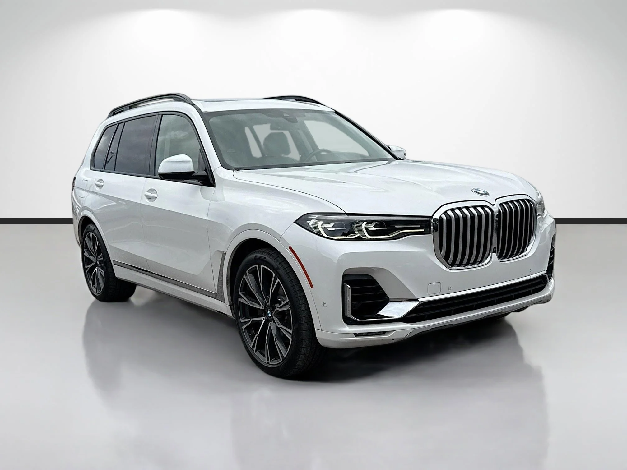 2021 BMW X7 xDrive40i's photo