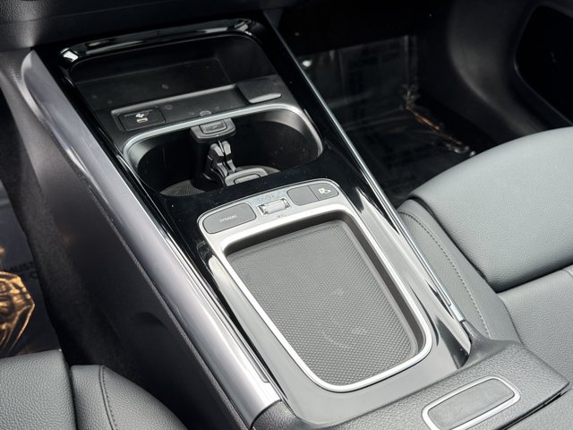 Used 2026 Mountain Grey Metallic Mercedes-Benz GLA 250 image 20