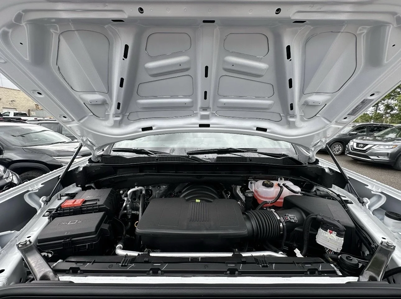 New 2026 Summit White GMC Pro image 7