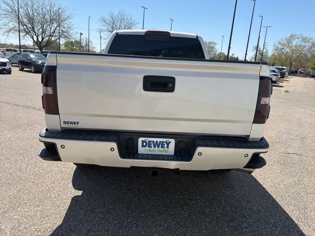 Used 2015 White Diamond Tricoat GMC Denali image 4
