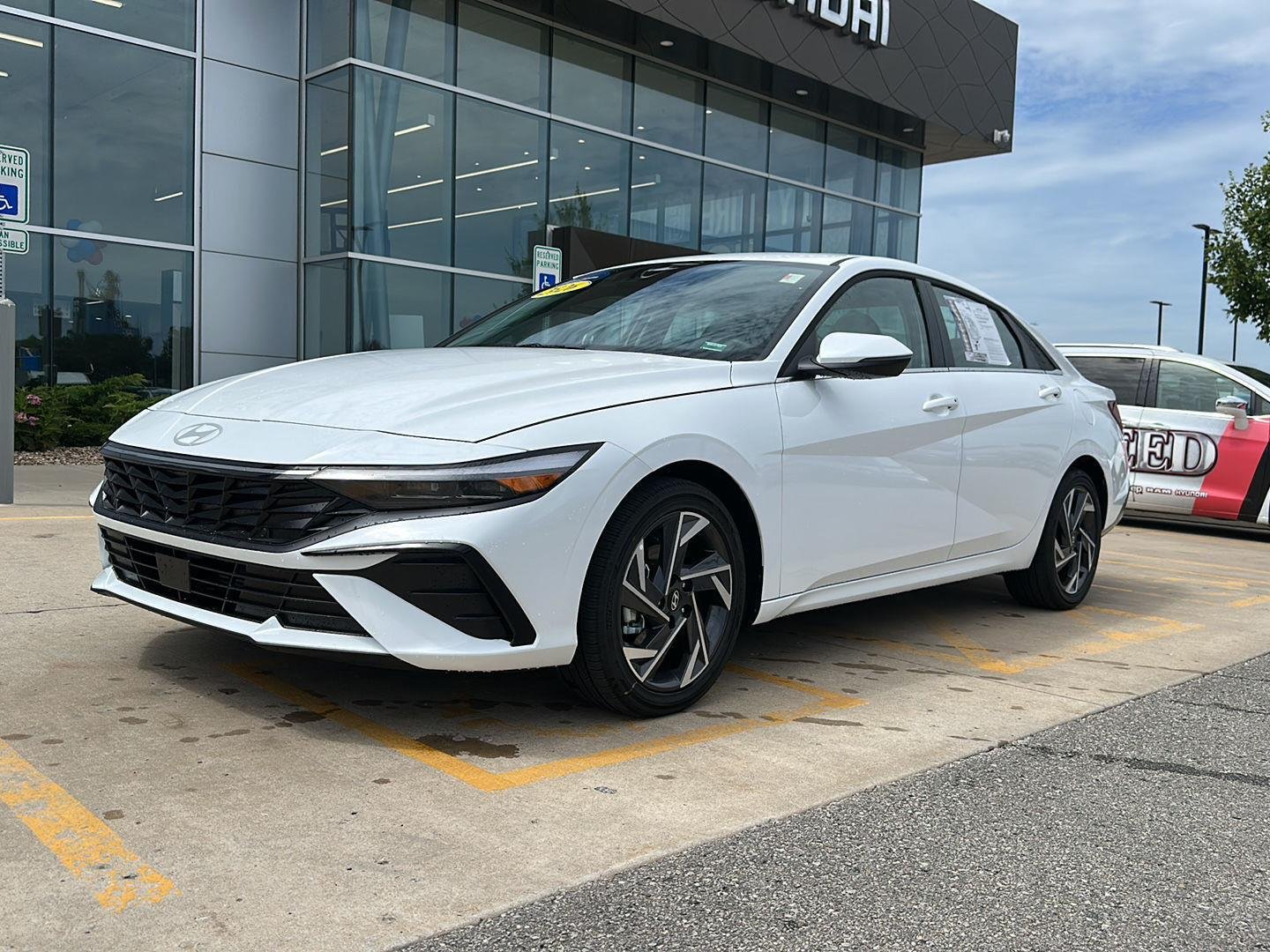 Used 2026 Serenity White Hyundai Limited image 1