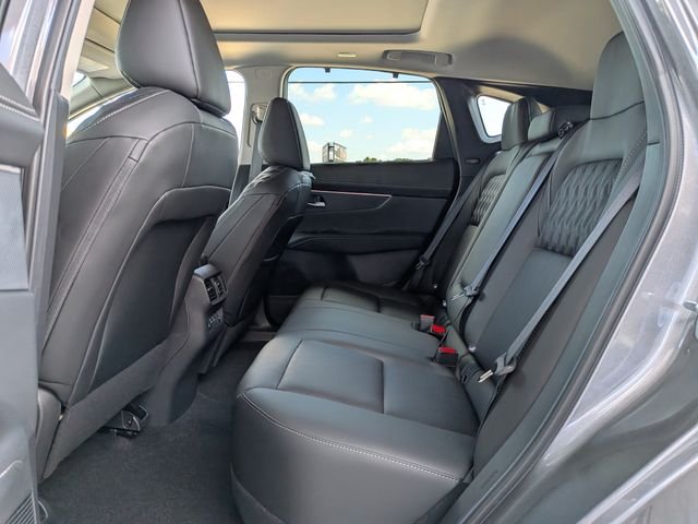 New 2026 Gray Nissan Platinum image 9