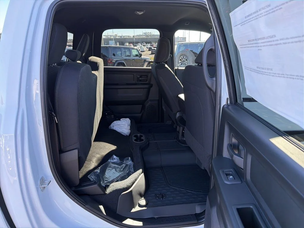 New 2026 Bright White Clear-Coat Exterior Paint RAM Tradesman image 19