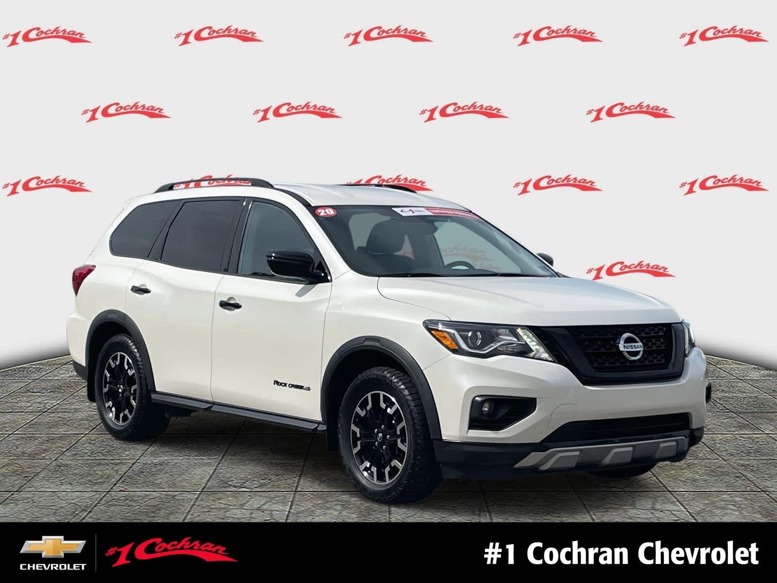 2020 Nissan Pathfinder SV