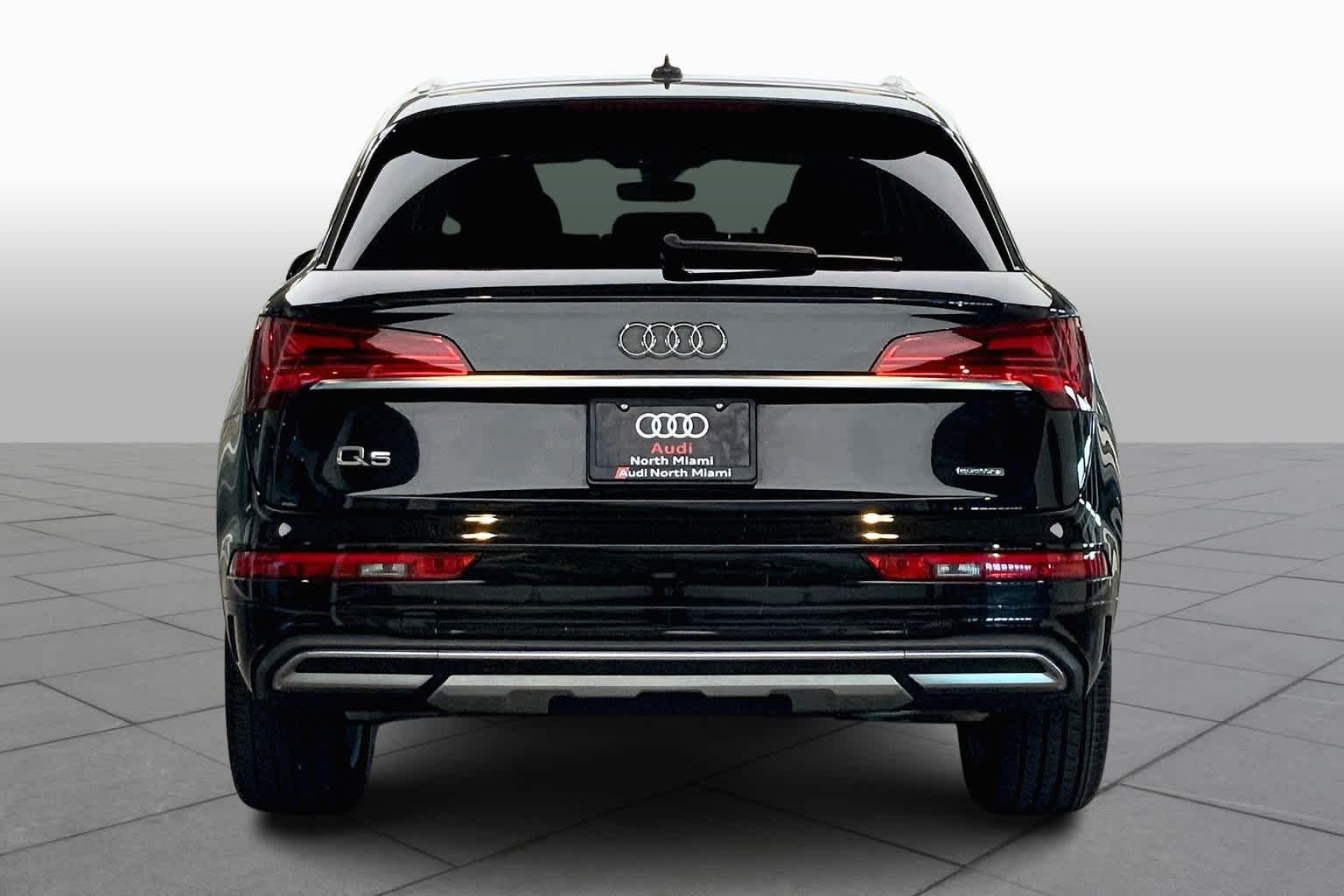 Pre-Owned 2021 Audi Q5 Premium Plus