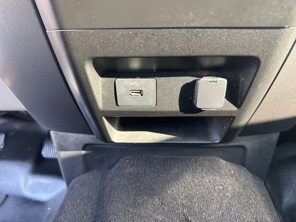 Used 2019 Magnetic Metallic Ford XLT image 26