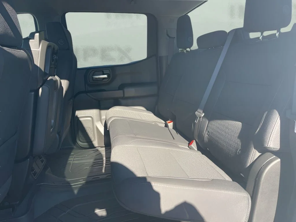 Used 2025 Summit White Chevrolet Custom image 12
