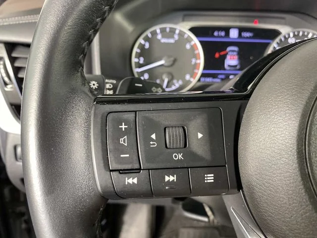 Used 2023 Gray Nissan SL image 17