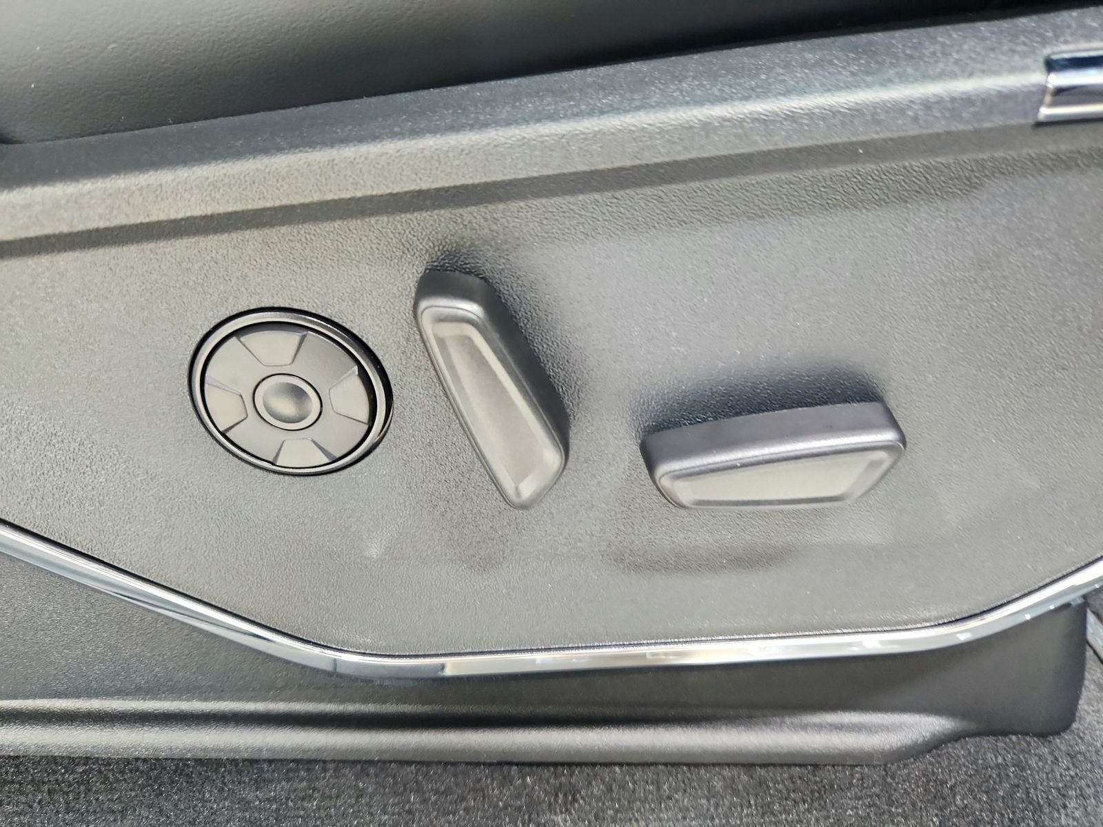 2026 Ford F-350 Super Duty Platinum - Photo 45