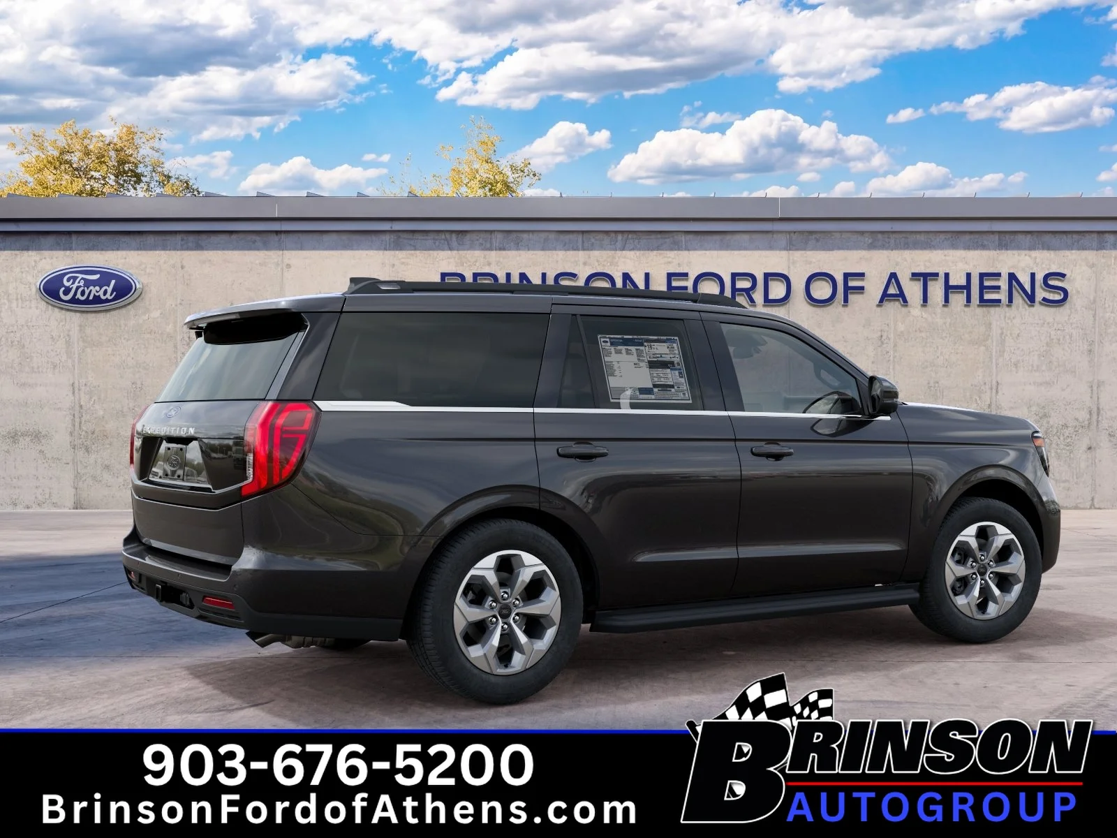 New 2027 Drk Matter Gray Ford Active image 6