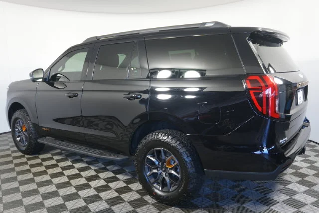 New 2027 Agate Black Metallic Ford Tremor® image 5