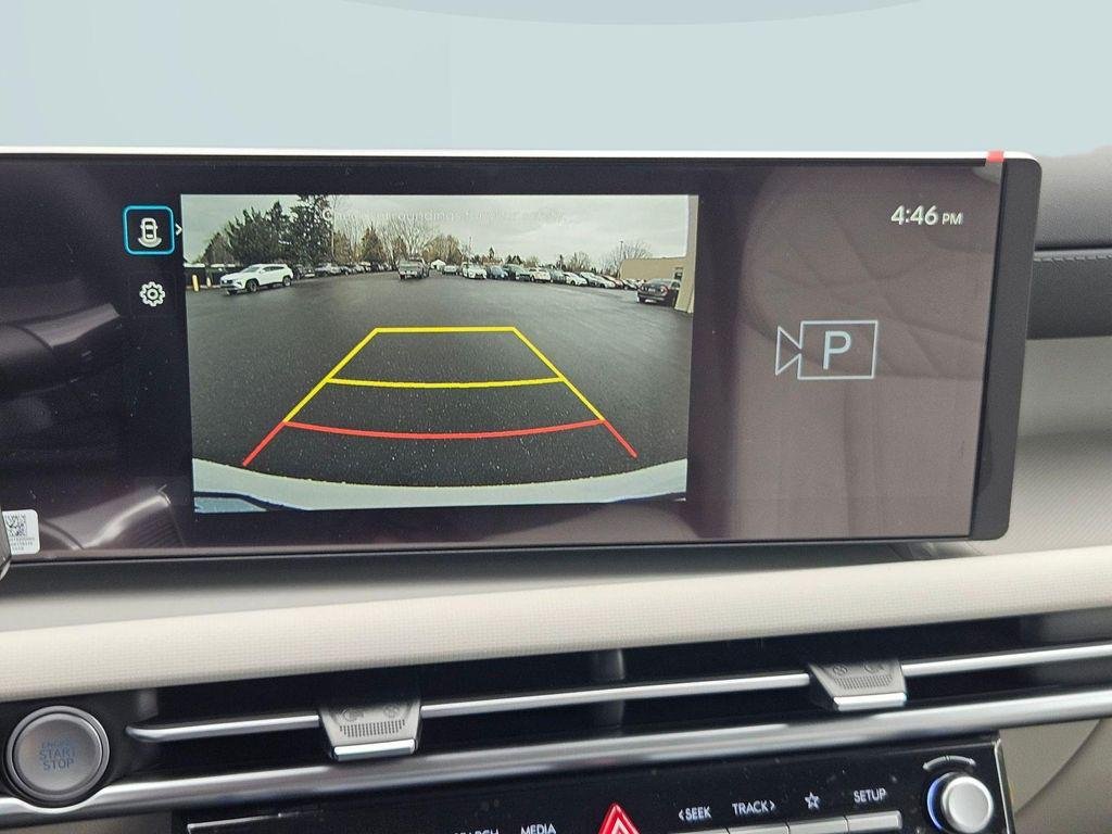 New 2026 White Hyundai SEL AWD image 19