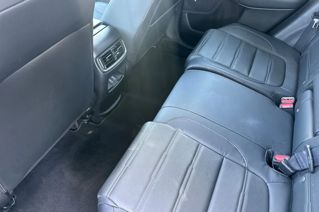 Used 2021 Aegean Blue Metallic Honda Touring image 14