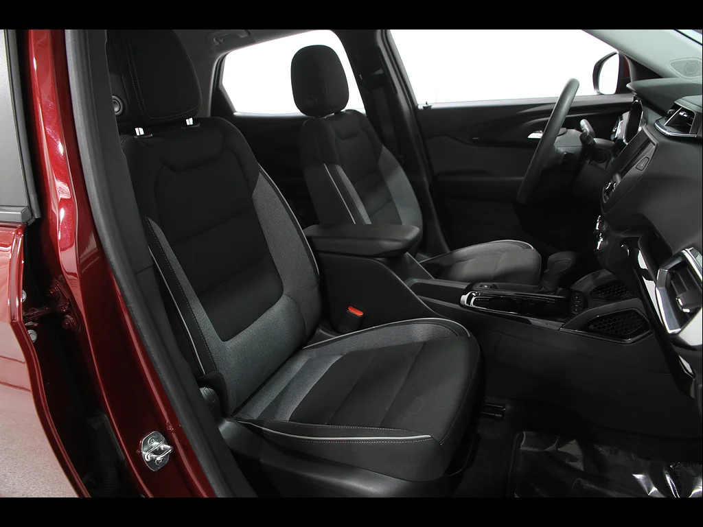 Certified Used 2022 Crimson Metallic Chevrolet LT image 18