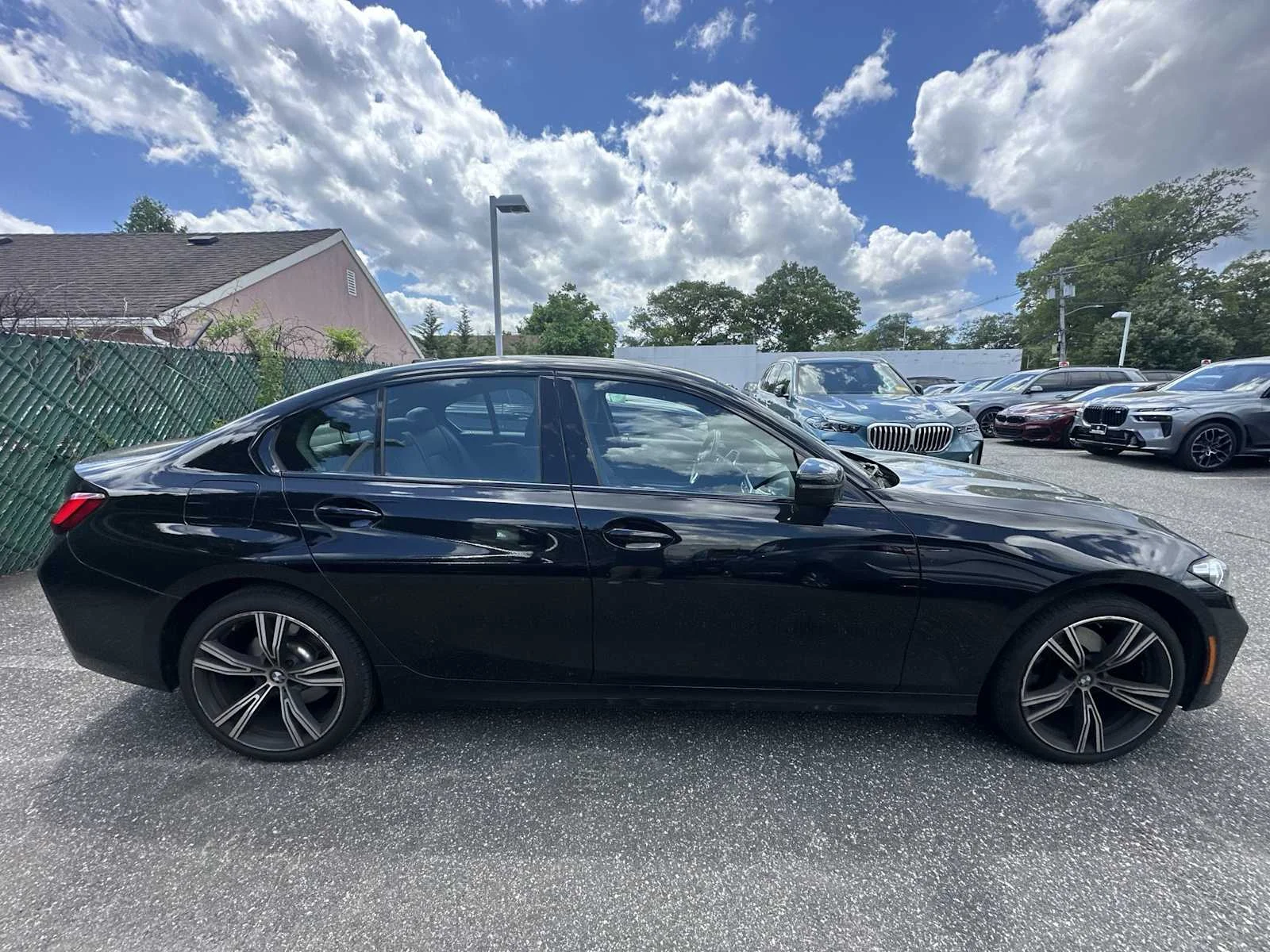 2023 BMW 3 Series 330i - Photo 6