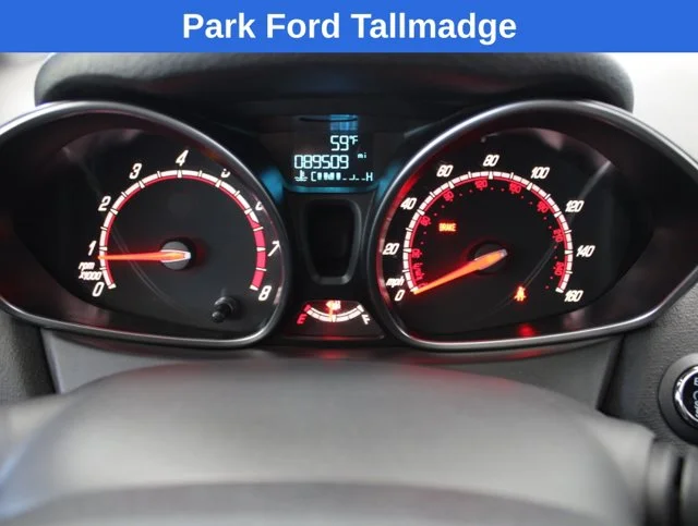Used 2017 White Platinum Clearcoat Metallic Ford ST image 15
