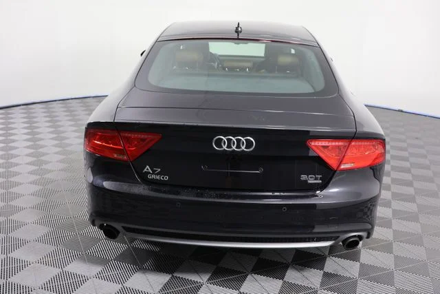Used 2015 Black Audi 3.0T Prestige image 7