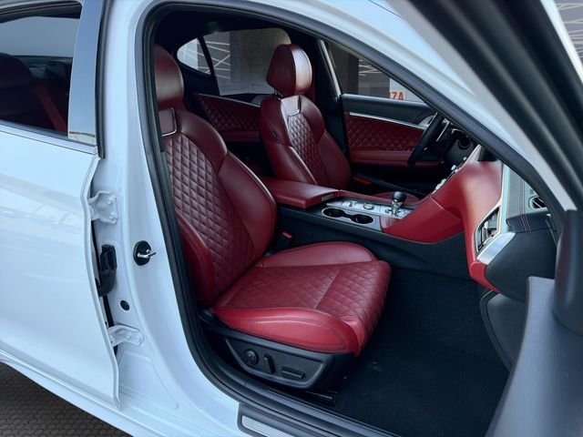 2023 GENESIS G70 Standard - Photo 26