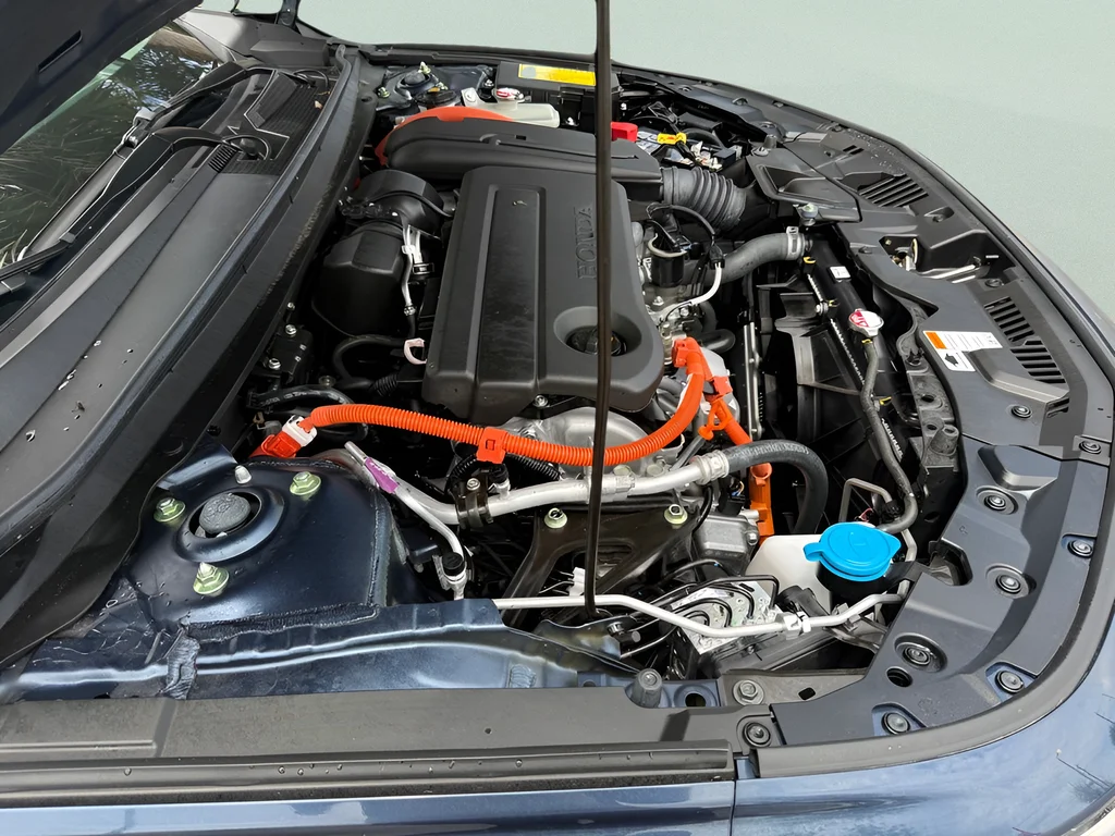 2025 Honda Accord Hybrid Touring - Photo 41