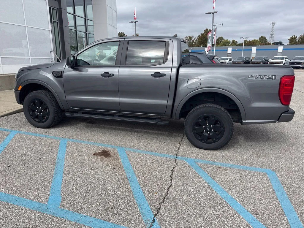 Used 2023 Gray Ford XLT image 9
