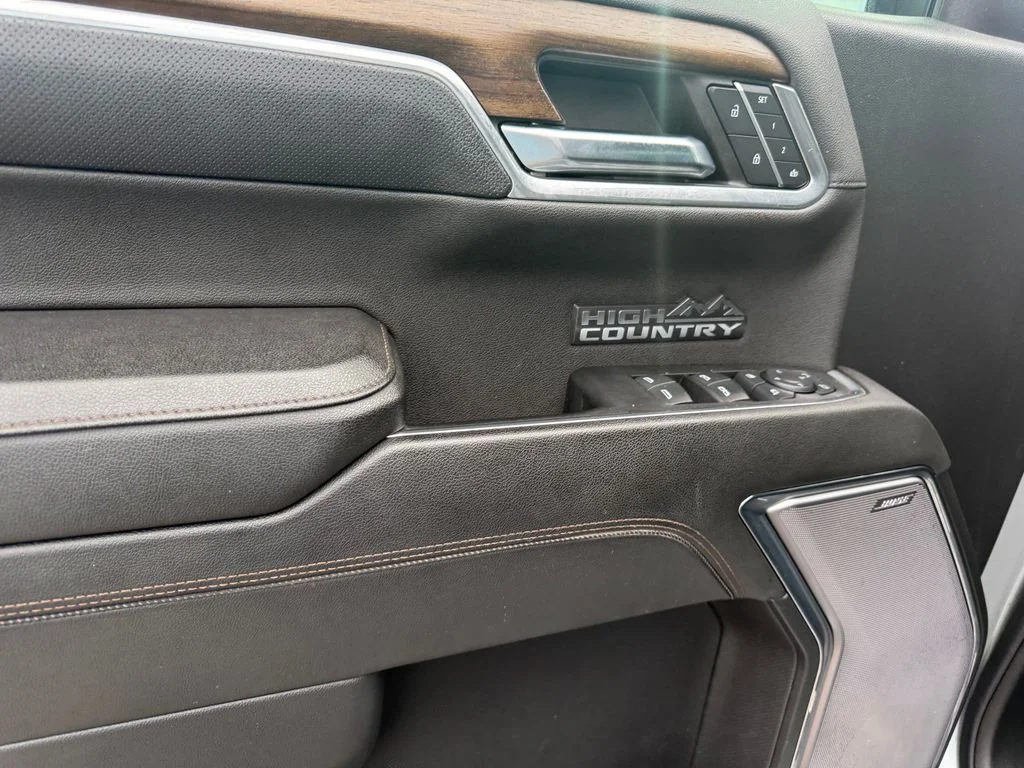 Used 2023 Gray Chevrolet High Country image 5