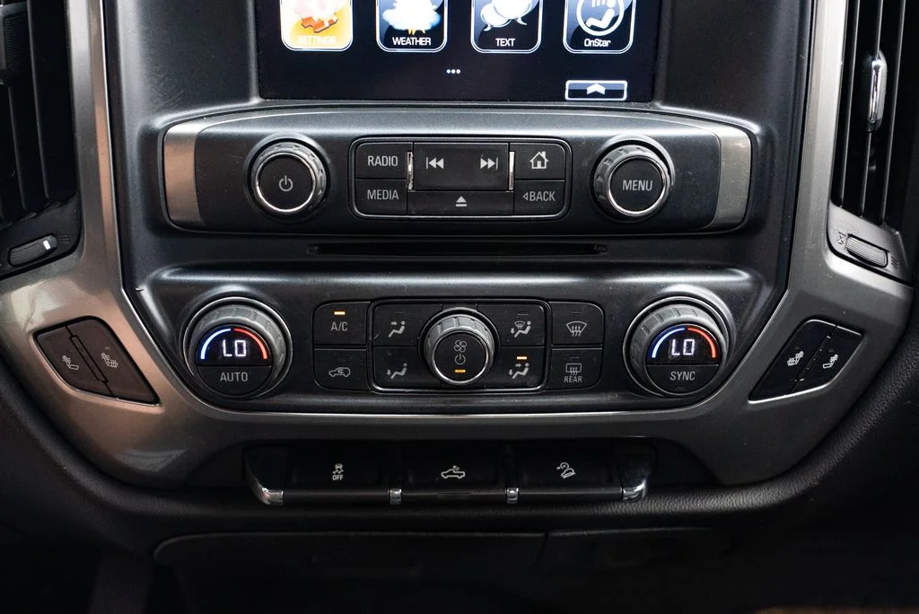 Used 2018 Black Chevrolet LT image 19