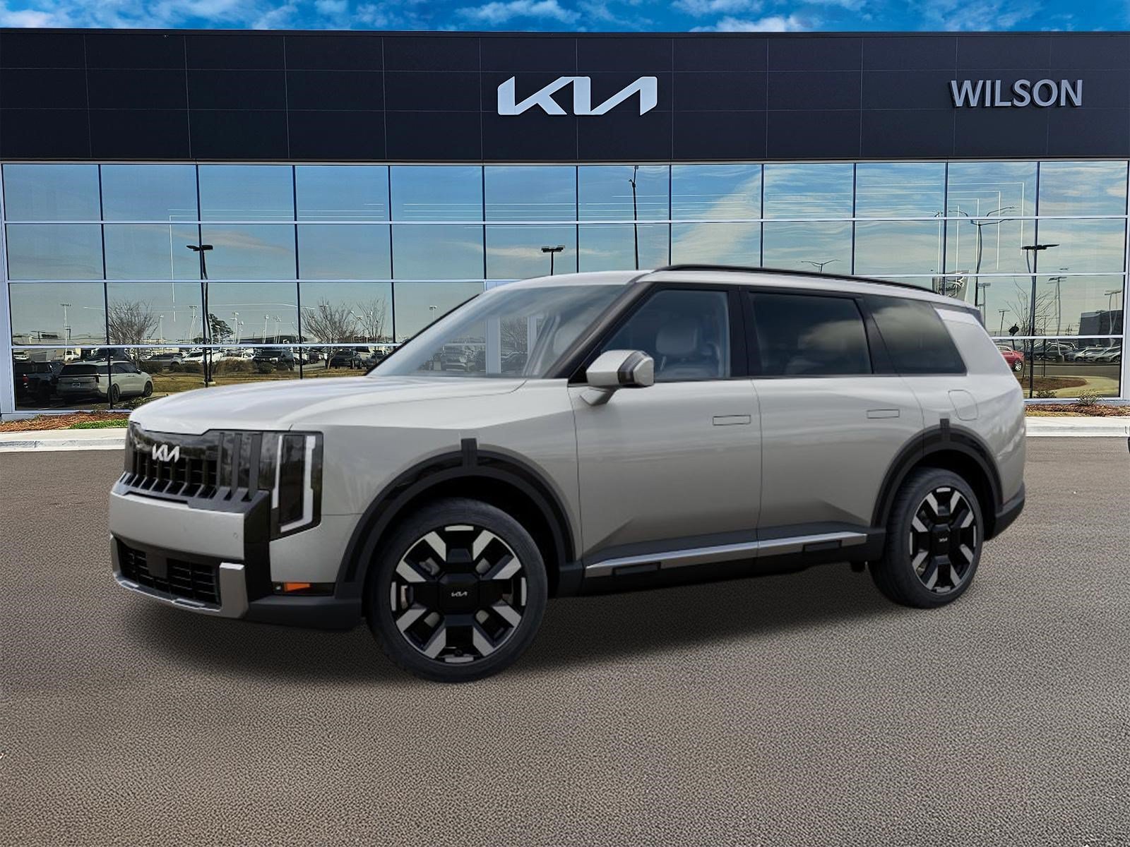 New 2027 Ivory Silver Kia S image 3